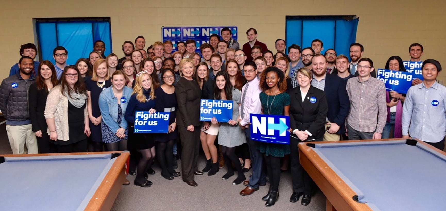 Hillary for New Hampshire Winter Fellows with Hillary Clinton in Derry, NH (February 3, 2016)